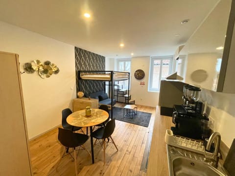 Kitchen or kitchenette, Living room, Dining area