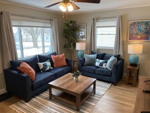 Close to U House in Champaign