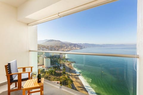 Nearby landmark, Natural landscape, View (from property/room), Balcony/Terrace, Beach, Mountain view, River view, Sea view