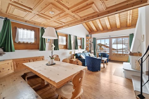 Luxury Chalet St Moritz with View - 4 Bedrooms Apartment in Canton of Grisons