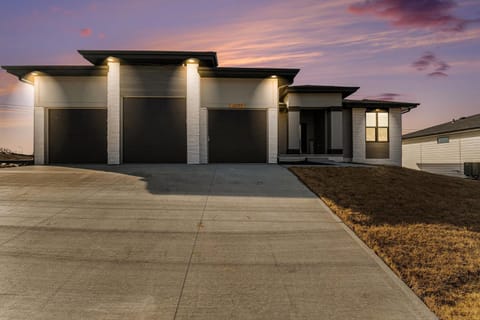 Walk to Water Park Game Room & Movie Theater House in Iowa