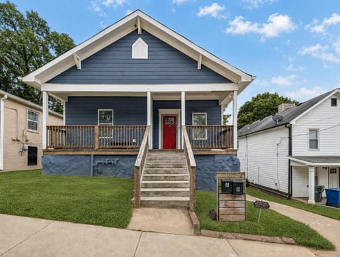Facade/entrance, Neighbourhood, Family, internet, pet friendly