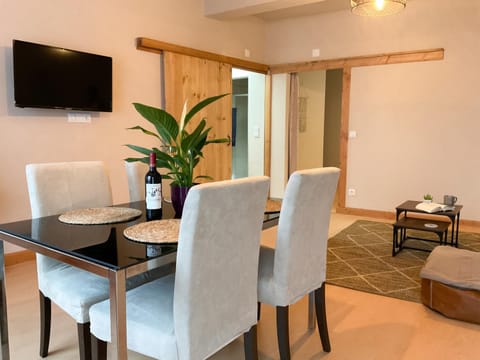 Restaurant/places to eat, Communal lounge/ TV room, Living room