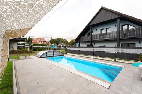Property building, Pool view, Swimming pool, Swimming pool