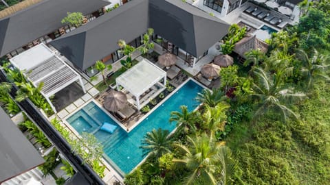 Property building, Bird's eye view, Pool view, Swimming pool, internet