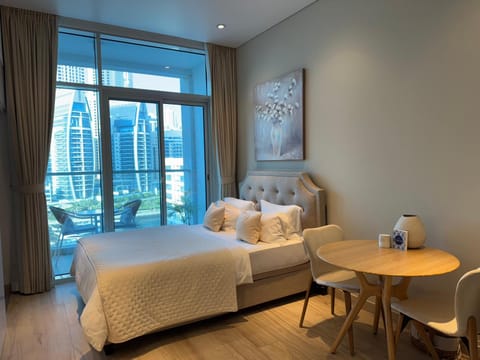 Bed, Living room, Photo of the whole room, Bedroom