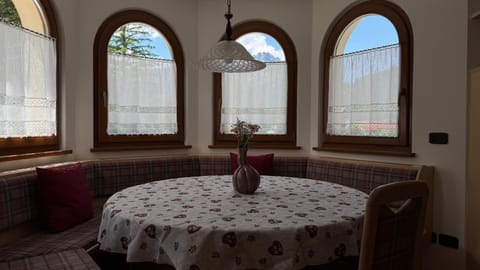 Cesa Mattias - Appartamenti a Canazei House in Canazei