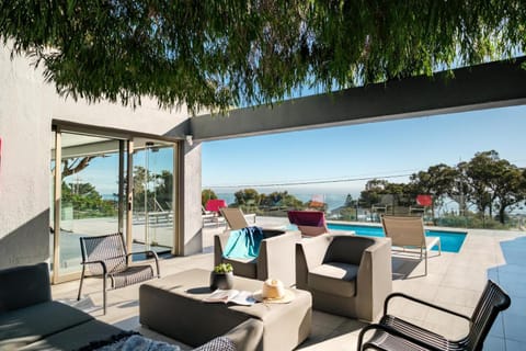 Balcony/Terrace, Seating area, Sea view