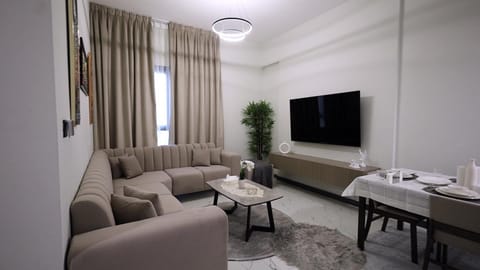 2 Bedroom Elegant Apartment in Dubailand Apartment in Dubai