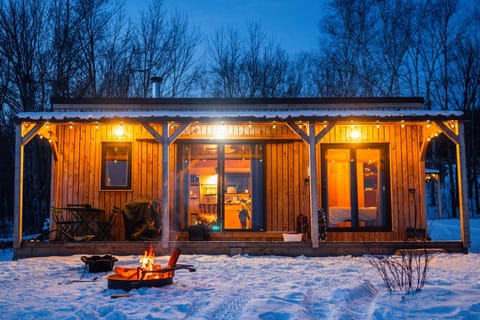 Huttopia Berkshires Luxury tent in Hancock