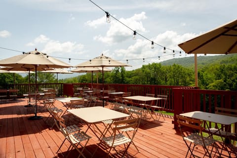 Huttopia Berkshires Luxury tent in Hancock