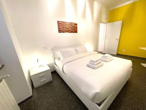 Bed, Photo of the whole room, Bedroom, towels, wardrobe