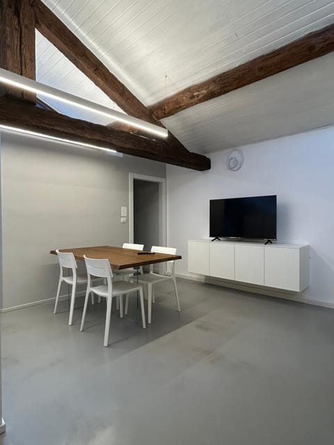 Rivacentro Loft Apartment in Riva del Garda