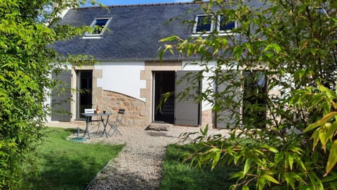Maison 4p - 150 m mer - Jardin clos House in Finistere