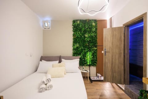 Aiolos Lux and Easy suite near the sea alimos Apartment in Alimos