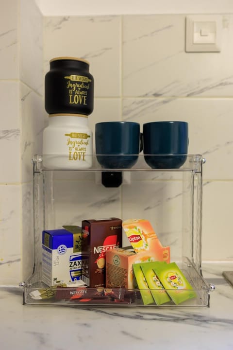 Aiolos Lux and Easy suite near the sea alimos Apartment in Alimos