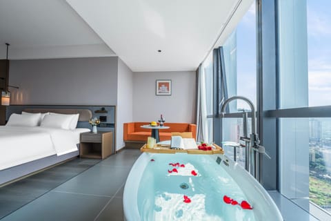 Photo of the whole room, Bedroom