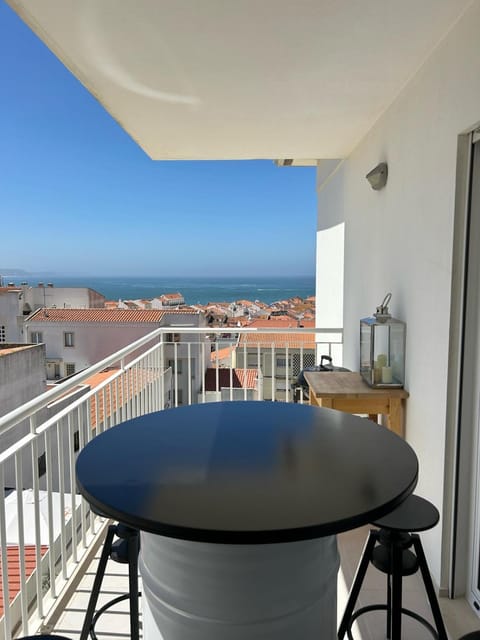 Patio, Natural landscape, View (from property/room), Balcony/Terrace, Balcony/Terrace, Dining area, Sea view
