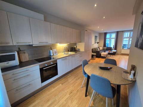 kitchen, kitchen