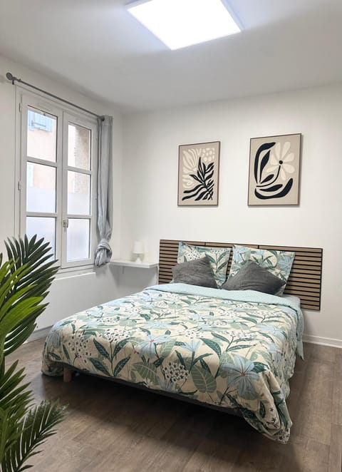 Studio cosy plein centre & parking à proximité Apartment in Poitiers