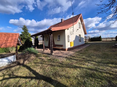 Property building, Spring, Day
