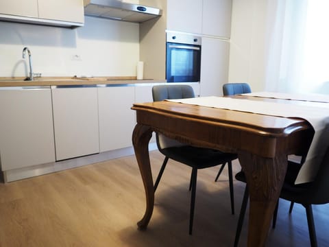 Alep Home, San Donato Milanese, Ospedale Policlinico Apartment in San Donato Milanese