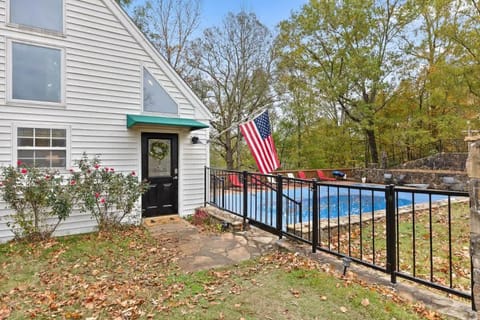 Quail Run Farm Pool Home House in Chattanooga