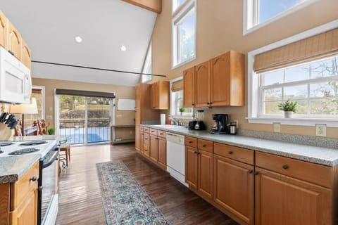 Quail Run Farm Pool Home House in Chattanooga