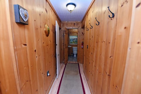 Bathroom, Internal: Not applicable to any particular room