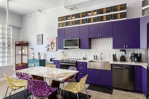 Vibrant 2BR Condo in East Austin Apartment in Austin