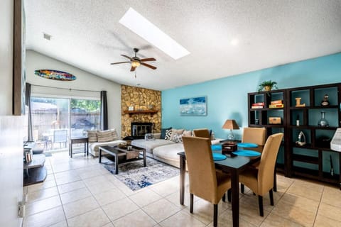 Beach Retreat with Backyard Flair and Yard Games House in Atlantic Beach