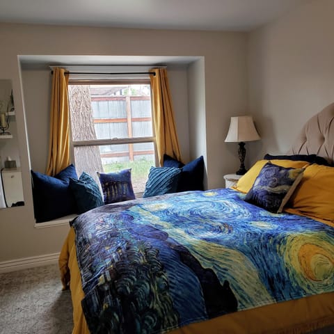 Bed, Bedroom
