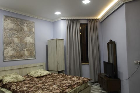 Bedroom, wardrobe