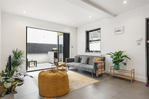 Balcony/Terrace, Living room, Seating area