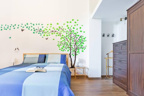 Bed, Bedroom