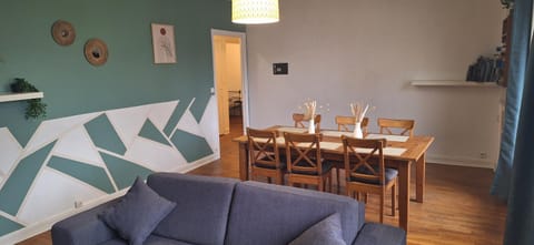 Living room, Seating area, Dining area, heating, internet, pet friendly, safe