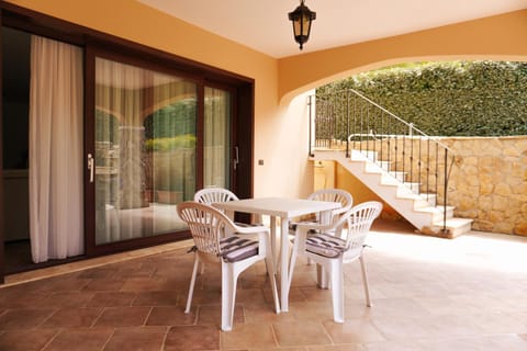 Piano terra in Villa con piscina House in Sardinia