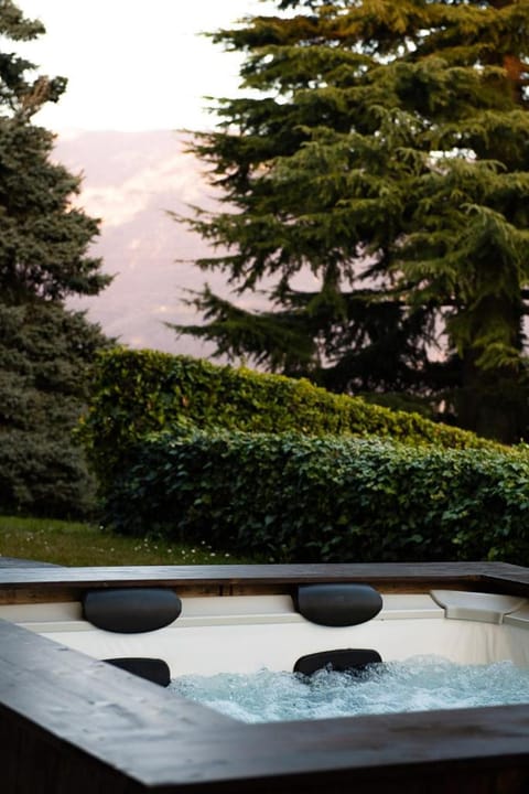 Exclusive Villa with Lake view-Private SPA Villa in Province of Lecco