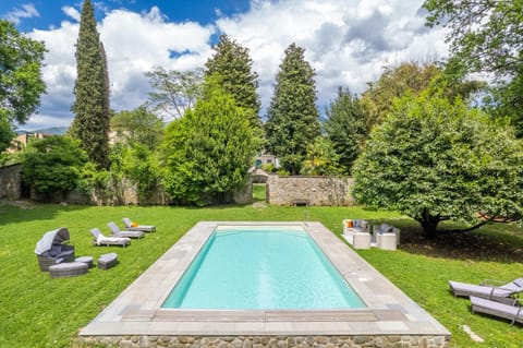Natural landscape, Garden, Garden view, Pool view, Swimming pool