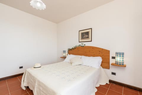 Casa Isolotto D'Ogliastra - vista mare Apartment in Santa Maria Navarrese