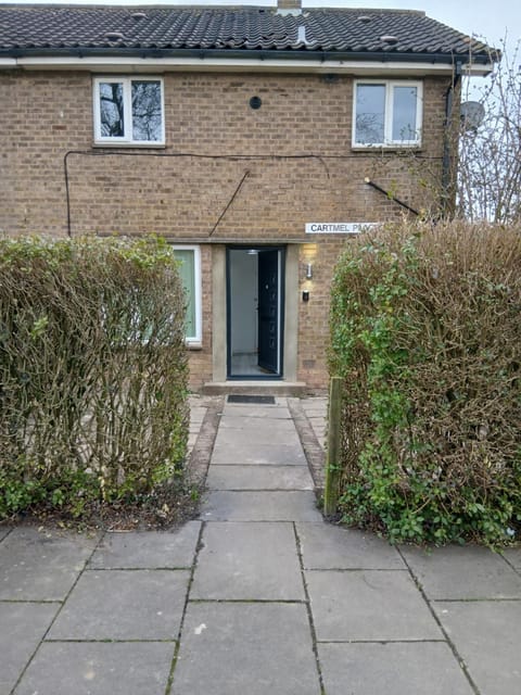 Property building, Spring, Garden, Garden view