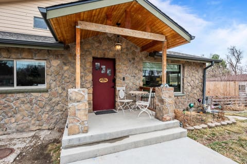 180 S Hoyt House in Lakewood