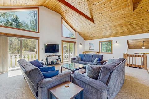 Mountainview Retreat Chalet in Glen