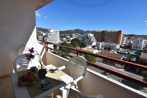 Property building, View (from property/room), Balcony/Terrace