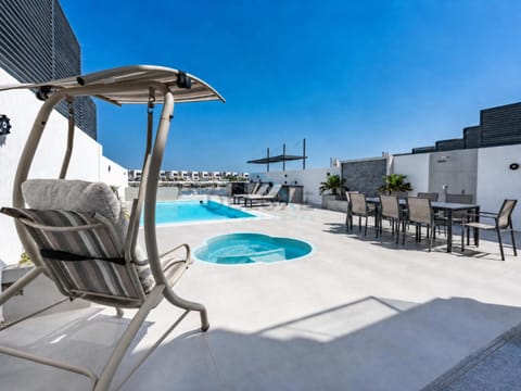 Patio, View (from property/room), Pool view, Swimming pool, sunbed