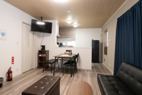 Communal lounge/ TV room, TV and multimedia, Living room