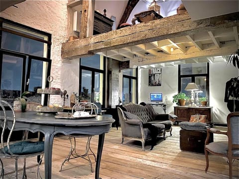 The Lofty Mystic's Lodge Vacation rental in Antwerp