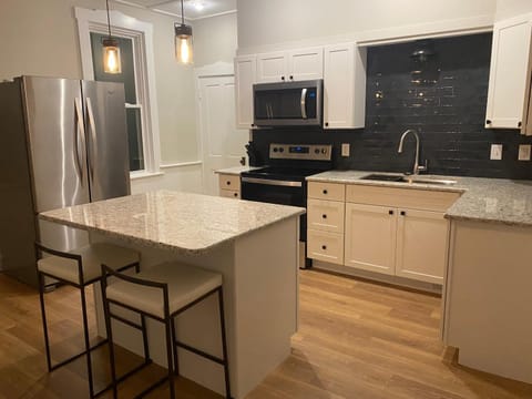 Quincy gem House in Quincy