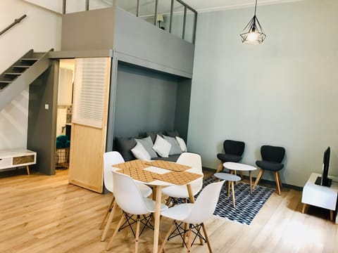 Best location near Place Graslin, elephant - up to 4 people - City Nantes Apartment in Nantes