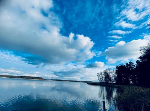 Dom nad jeziorem Mazury pomost segment 1 House in Lithuania
